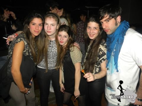 Foto etiquetada de El Chila
