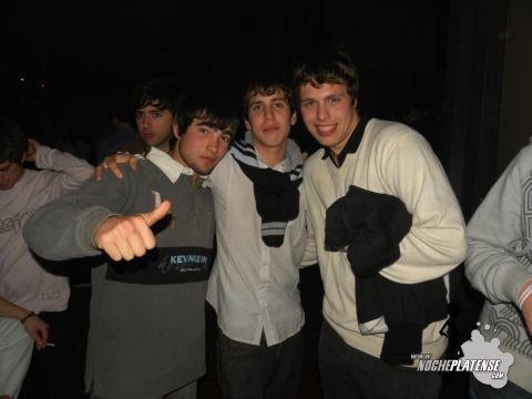 Foto etiquetada de El Chila