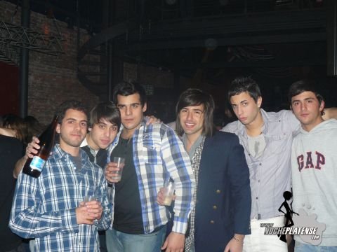 Foto etiquetada de El Chila