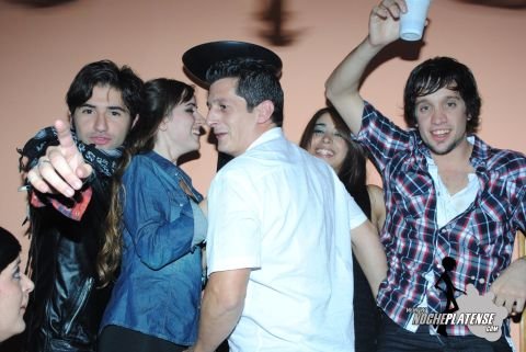 Foto etiquetada de El Chila